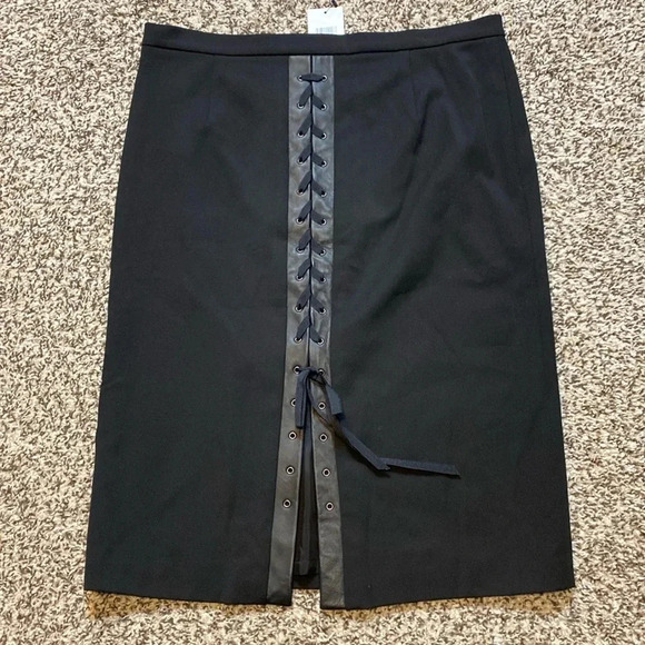 🆕 BCBGMaxAzria Black Knee Pencil Skirt with Leather & Shoe Lace Tie - Picture 8 of 9